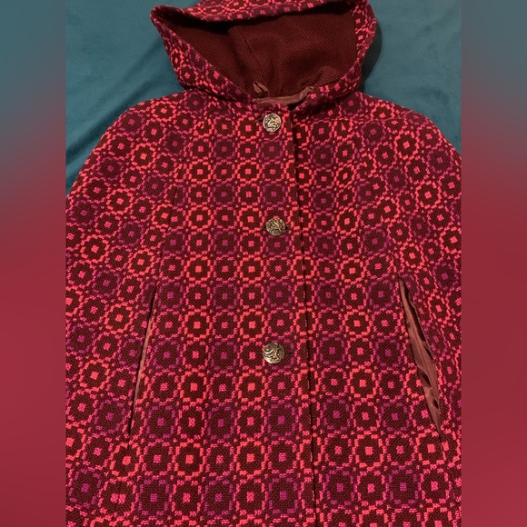 :: vintage patterned cloak :: - Picture 2 of 4